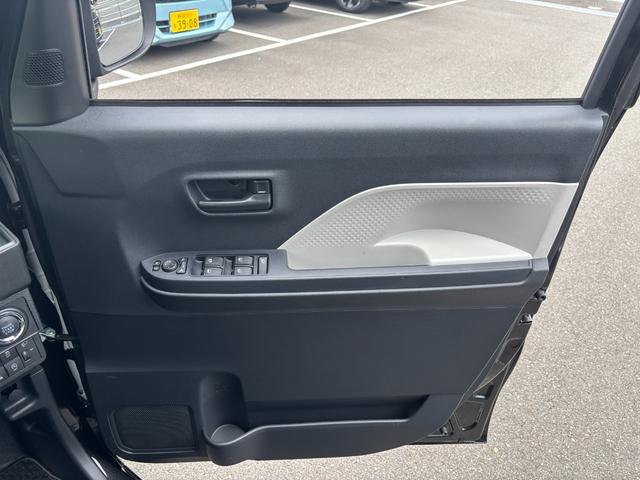 タントＸ１４インチフルホイールキャップ　フルＬＥＤヘッドランプ　オート格納式カラードドアミラー　左側パワースライドドア　ＴＦＴカラーマルチインフォメーションディスプレイ　フルファブリックシート（静岡県）の中古車