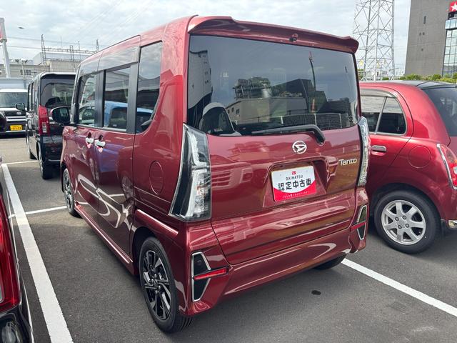 タントカスタムＸ１４インチアルミホイール　大型エアロバンパー　フルＬＥＤヘッドランプ　オート格納式カラードドアミラー　両側パワースライドドア　キーフリーシステム　プッシュボタンスタート（静岡県）の中古車
