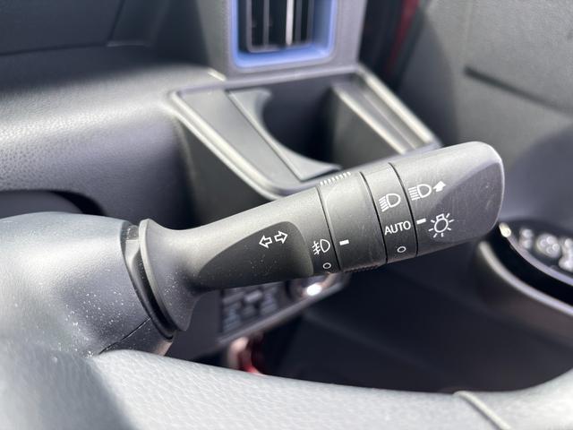 タントカスタムＸ１４インチアルミホイール　大型エアロバンパー　フルＬＥＤヘッドランプ　オート格納式カラードドアミラー　両側パワースライドドア　キーフリーシステム　プッシュボタンスタート（静岡県）の中古車