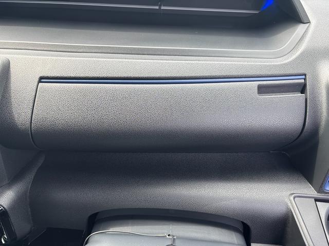 タントカスタムＸ１４インチアルミホイール　大型エアロバンパー　フルＬＥＤヘッドランプ　オート格納式カラードドアミラー　両側パワースライドドア　キーフリーシステム　プッシュボタンスタート（静岡県）の中古車