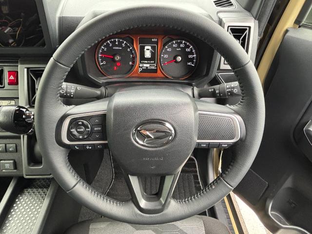 タフトＧ　雹害車１５インチアルミホイール　オートレベリング機能付フルＬＥＤヘッドランプ　ＬＥＤフォグランプ　本革巻ステアリングホイール　本革巻インパネセンターシフト　ＴＦＴカラーマルチインフォメーションディスプレイ（静岡県）の中古車