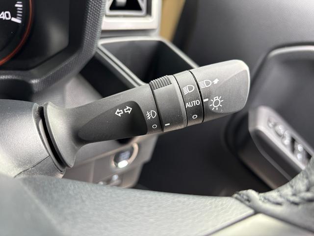 タフトＧ　雹害車１５インチアルミホイール　オートレベリング機能付フルＬＥＤヘッドランプ　ＬＥＤフォグランプ　本革巻ステアリングホイール　本革巻インパネセンターシフト　ＴＦＴカラーマルチインフォメーションディスプレイ（静岡県）の中古車
