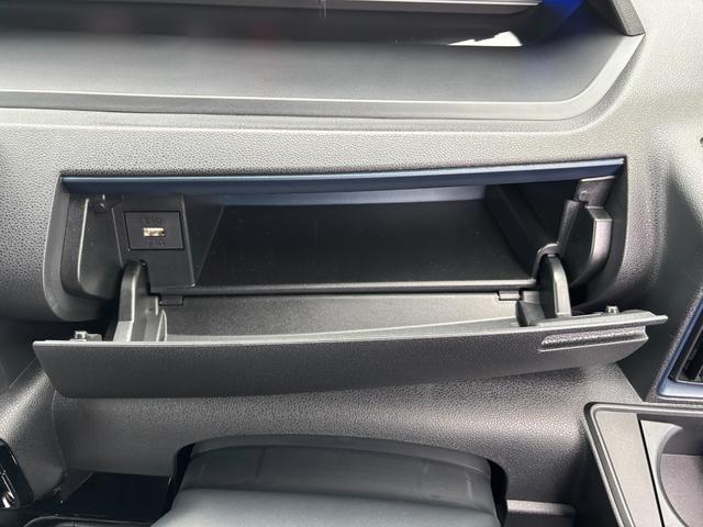 タントカスタムＸ１４インチアルミホイール　大型エアロバンパー　フルＬＥＤヘッドランプ　オート格納式カラードドアミラー　両側パワースライドドア　キーフリーシステム　プッシュボタンスタート（静岡県）の中古車