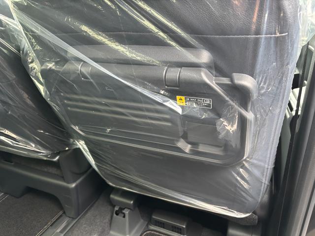 タントカスタムＸ１４インチアルミホイール　大型エアロバンパー　フルＬＥＤヘッドランプ　オート格納式カラードドアミラー　両側パワースライドドア　キーフリーシステム　プッシュボタンスタート（静岡県）の中古車