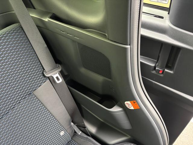 タントカスタムＸ１４インチアルミホイール　大型エアロバンパー　フルＬＥＤヘッドランプ　オート格納式カラードドアミラー　両側パワースライドドア　キーフリーシステム　プッシュボタンスタート（静岡県）の中古車