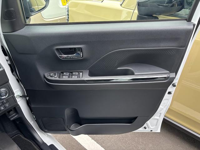 タントカスタムＸ１４インチアルミホイール　大型エアロバンパー　フルＬＥＤヘッドランプ　オート格納式カラードドアミラー　両側パワースライドドア　キーフリーシステム　プッシュボタンスタート（静岡県）の中古車