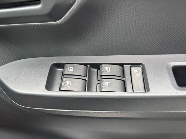 ミライースＬ　ＳＡIII１３インチフルホイールキャップ　マルチリフレクターハロゲンヘッドランプ　可倒式ドアミラー　自発光式デジタルメーターアンバーイルミネーションメーター　マニュアルエアコン（ダイヤル式）　キーレスエントリー（静岡県）の中古車
