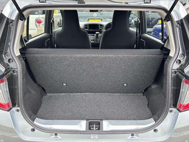 ミライースＬ　ＳＡIII１３インチフルホイールキャップ　マルチリフレクターハロゲンヘッドランプ　可倒式ドアミラー　自発光式デジタルメーターアンバーイルミネーションメーター　マニュアルエアコン（ダイヤル式）　キーレスエントリー（静岡県）の中古車