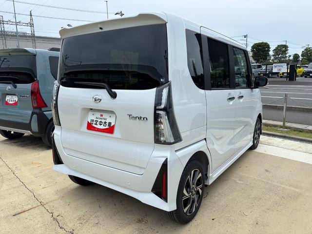 タントカスタムＸ１４インチアルミホイール　大型エアロバンパー　フルＬＥＤヘッドランプ　オート格納式カラードドアミラー　両側パワースライドドア　キーフリーシステム　プッシュボタンスタート（静岡県）の中古車