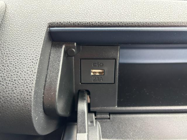 タントカスタムＸ１４インチアルミホイール　大型エアロバンパー　フルＬＥＤヘッドランプ　オート格納式カラードドアミラー　両側パワースライドドア　キーフリーシステム　プッシュボタンスタート（静岡県）の中古車