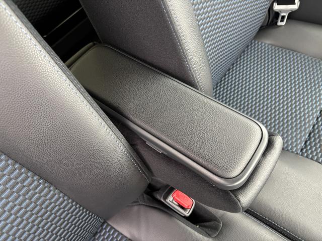 タントカスタムＸ１４インチアルミホイール　大型エアロバンパー　フルＬＥＤヘッドランプ　オート格納式カラードドアミラー　両側パワースライドドア　キーフリーシステム　プッシュボタンスタート（静岡県）の中古車