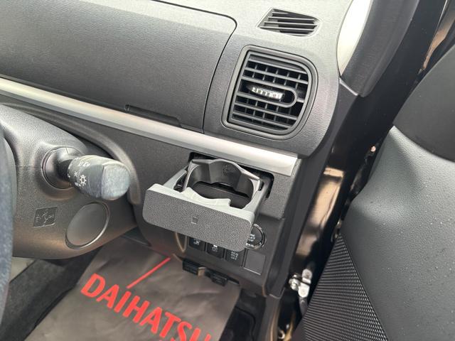 タントカスタムRS トップエディションSAII15インチアルミホイール キーフリーシステム 両側パワースライドドア オートエアコン(プッシュ式) LEDヘッドラン 本革巻ステアリングホイール(静岡県)の中古車