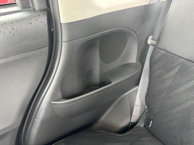 タントカスタムRS トップエディションSAII15インチアルミホイール キーフリーシステム 両側パワースライドドア オートエアコン(プッシュ式) LEDヘッドラン 本革巻ステアリングホイール(静岡県)の中古車