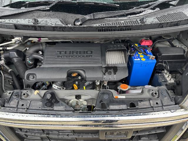 タントカスタムRS トップエディションSAII15インチアルミホイール キーフリーシステム 両側パワースライドドア オートエアコン(プッシュ式) LEDヘッドラン 本革巻ステアリングホイール(静岡県)の中古車