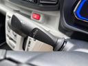 １４インチフルホイールキャップ　ＬＥＤヘッドランプ　電動格納式（カラード）ドアミラー　自発光式デジタルメーターブルーイルミネーションメーター　マニュアルエアコン（ダイヤル式）　キーレスエントリー（静岡県）の中古車