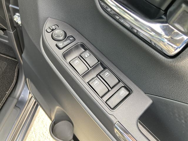 タントカスタムＸ１４インチアルミホイール　大型エアロバンパー　フルＬＥＤヘッドランプ　オート格納式カラードドアミラー　両側パワースライドドア　キーフリーシステム　プッシュボタンスタート（静岡県）の中古車