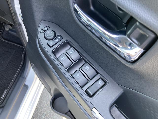 タントカスタムＸ１４インチアルミホイール　大型エアロバンパー　フルＬＥＤヘッドランプ　オート格納式カラードドアミラー　両側パワースライドドア　キーフリーシステム　プッシュボタンスタート（静岡県）の中古車