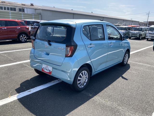 ミライースＬ　ＳＡIII１３インチフルホイールキャップ　マルチリフレクターハロゲンヘッドランプ　可倒式ドアミラー　自発光式デジタルメーターアンバーイルミネーションメーター　マニュアルエアコン（ダイヤル式）　キーレスエントリー（静岡県）の中古車