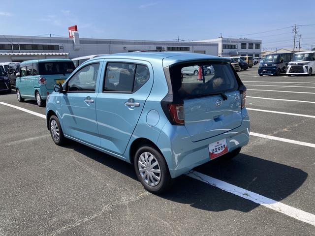 ミライースＬ　ＳＡIII１３インチフルホイールキャップ　マルチリフレクターハロゲンヘッドランプ　可倒式ドアミラー　自発光式デジタルメーターアンバーイルミネーションメーター　マニュアルエアコン（ダイヤル式）　キーレスエントリー（静岡県）の中古車