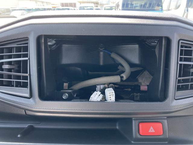 ミライースＬ　ＳＡIII１３インチフルホイールキャップ　マルチリフレクターハロゲンヘッドランプ　可倒式ドアミラー　自発光式デジタルメーターアンバーイルミネーションメーター　マニュアルエアコン（ダイヤル式）　キーレスエントリー（静岡県）の中古車