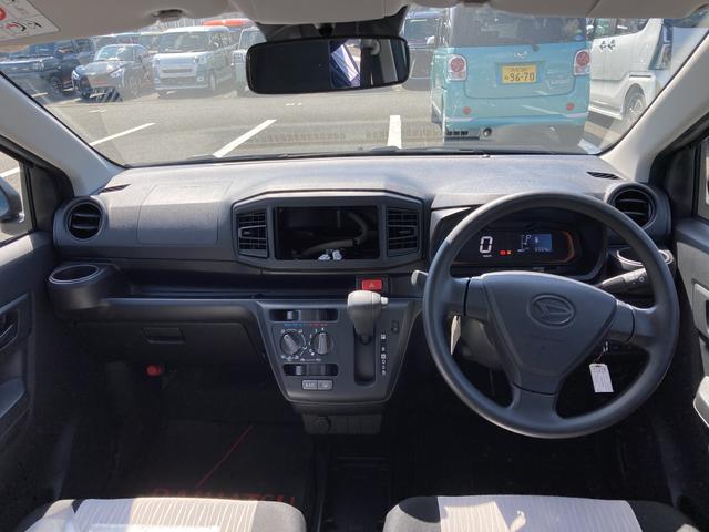 ミライースＬ　ＳＡIII１３インチフルホイールキャップ　マルチリフレクターハロゲンヘッドランプ　可倒式ドアミラー　自発光式デジタルメーターアンバーイルミネーションメーター　マニュアルエアコン（ダイヤル式）　キーレスエントリー（静岡県）の中古車