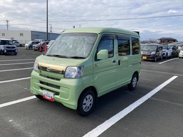 ハイゼットカーゴクルーズターボ５５ｔｈアニバサリゴールドエディション２ＷＤ　４ＡＴ　パワーウィンドウ　電動格納ドアミラー　マニュアルエアコン　フルホイールキャップ　リヤシートヘッドレスト（静岡県）の中古車