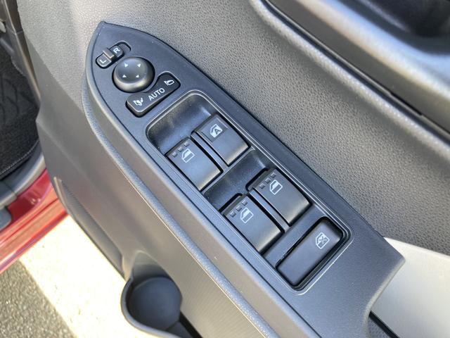タントＸ１４インチフルホイールキャップ　フルＬＥＤヘッドランプ　オート格納式カラードドアミラー　左側パワースライドドア　ＴＦＴカラーマルチインフォメーションディスプレイ　フルファブリックシート（静岡県）の中古車