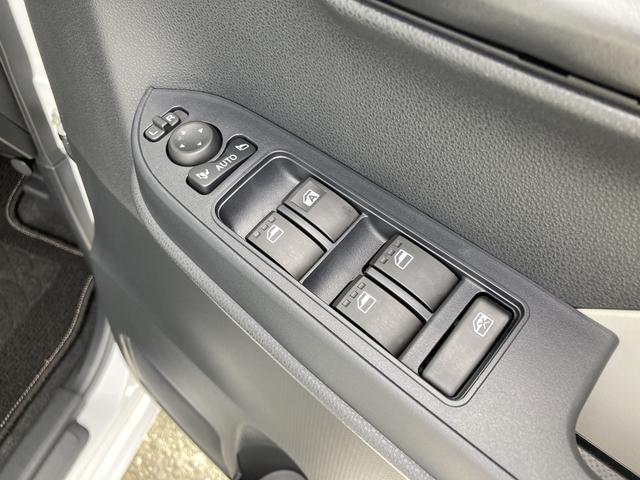 タントＸターボ１４インチフルホイールキャップ　フルＬＥＤヘッドランプ　オート格納式カラードドアミラー　左側パワースライドドア　ＴＦＴカラーマルチインフォメーションディスプレイ　フルファブリックシート（静岡県）の中古車