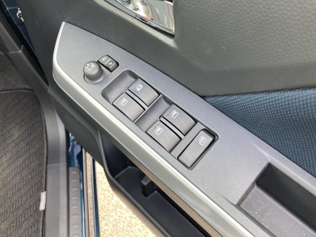 トールカスタムGLEDヘッドランプ キーフリーシステム プッシュボタンスタート オートエアコン(プッシュ式) 両側パワースライドドア マルチインフォメーションディスプレイ(静岡県)の中古車