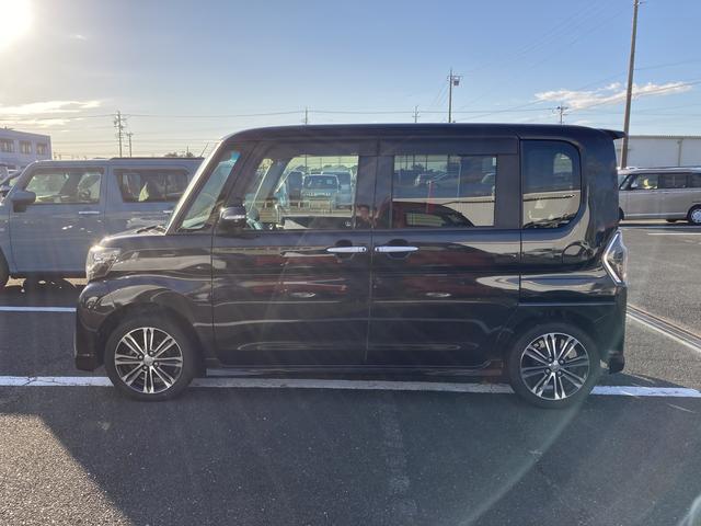 タントカスタムRS トップエディションSAIII15インチアルミホイール 大型エアロバンパー LEDヘッドランプ オート格納式カラードドアミラー 本革巻ステアリングホイール 両側パワースライドドア(静岡県)の中古車