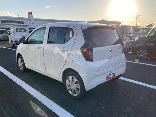 ミライースX SAIII14インチフルホイールキャップ LEDヘッドランプ 電動格納式(カラード)ドアミラー 自発光式デジタルメーターブルーイルミネーションメーター マニュアルエアコン(ダイヤル式) キーレスエントリー(静岡県)の中古車