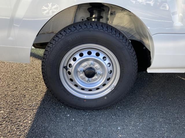 ハイゼットトラックスタンダード4WD CVT スーパーUVカットガラス(フロントウィンドウ) プリントレザーシート表皮 マニュアルエアコン クリーンエアフィルター 電動式パワーステアリング(静岡県)の中古車