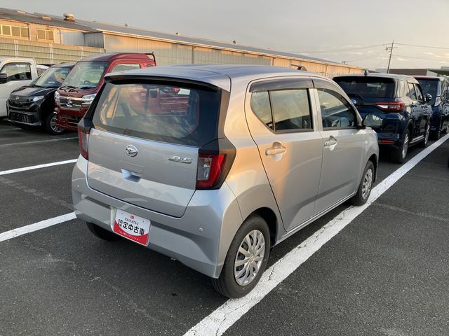 ミライースＬ　ＳＡIII１３インチフルホイールキャップ　マルチリフレクターハロゲンヘッドランプ　可倒式ドアミラー　自発光式デジタルメーターアンバーイルミネーションメーター　マニュアルエアコン（ダイヤル式）　キーレスエントリー（静岡県）の中古車