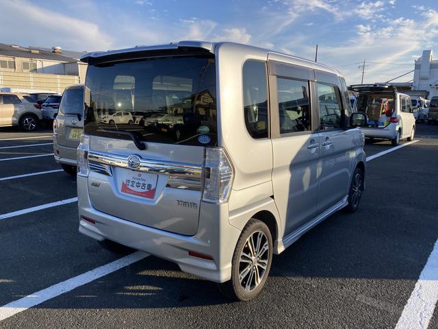 タントカスタムRS トップエディションSA15インチアルミホイール 大型エアロバンパー LEDヘッドランプ オート格納式カラードドアミラー 本革巻ステアリングホイール 両側パワースライドドア(静岡県)の中古車