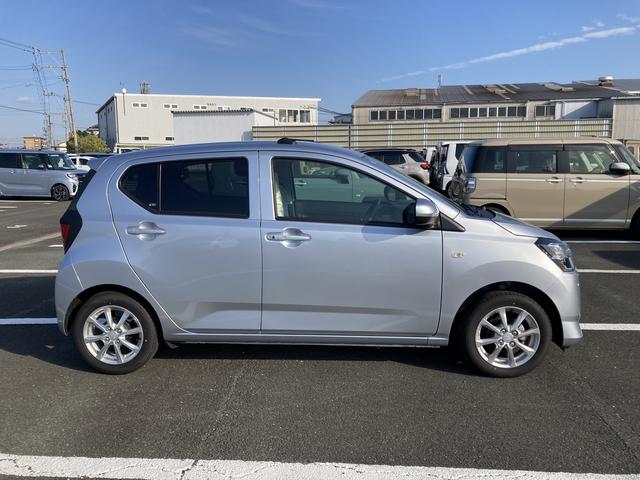 ミライースＧ　ＳＡIII１４インチアルミホイール　ＬＥＤヘッドランプ　オート格納式カラードドアミラー　自発光式デジタルメーターブルーイルミネーションメーター　オートエアコン（プッシュ式）　キーフリーシステム（静岡県）の中古車