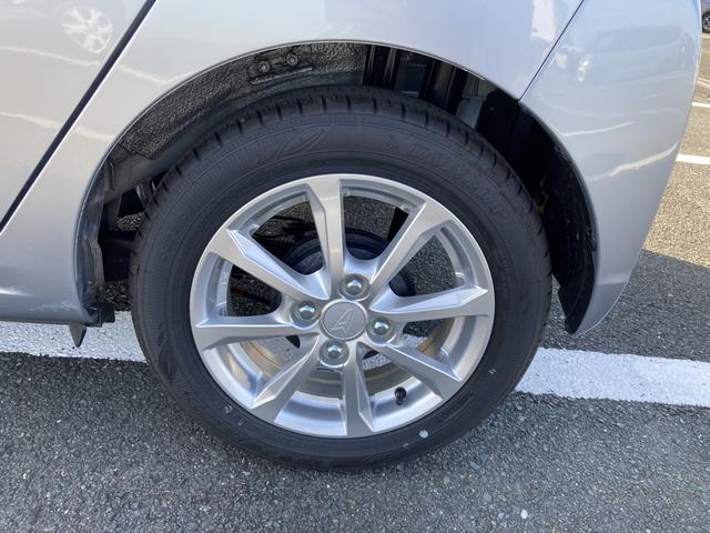 ミライースＧ　ＳＡIII１４インチアルミホイール　ＬＥＤヘッドランプ　オート格納式カラードドアミラー　自発光式デジタルメーターブルーイルミネーションメーター　オートエアコン（プッシュ式）　キーフリーシステム（静岡県）の中古車