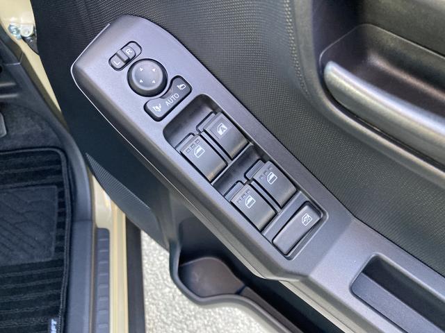 タフトＸ　ナビ付ナビ　１５インチスチールホイール（ブラック塗装）　マニュアルレベリング機能付フルＬＥＤヘッドランプ　マルチインフォメーションディスプレイ（静岡県）の中古車