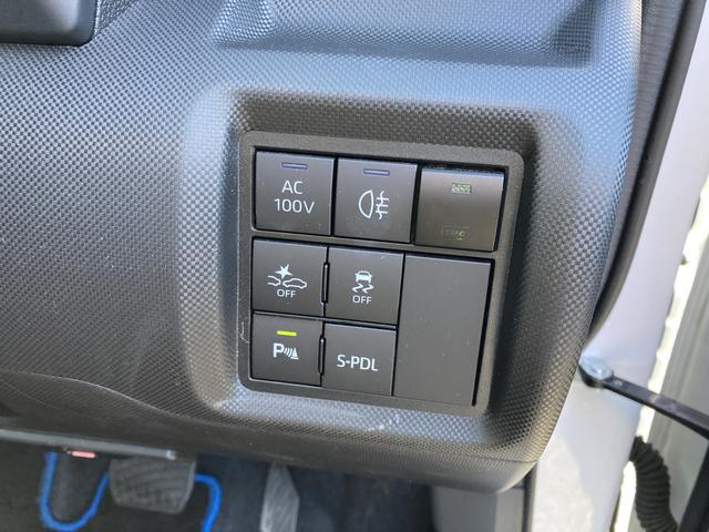 ロッキープレミアムＧ　ＨＥＶ１７インチアルミホイール　ＵＶＩＲカット遮音ガラス　フルＬＥＤヘッドランプ　キーフリーシステム　革巻きステアリングホイール　本革シフトノブ　アクティブマルチインフォメーションメーター（静岡県）の中古車