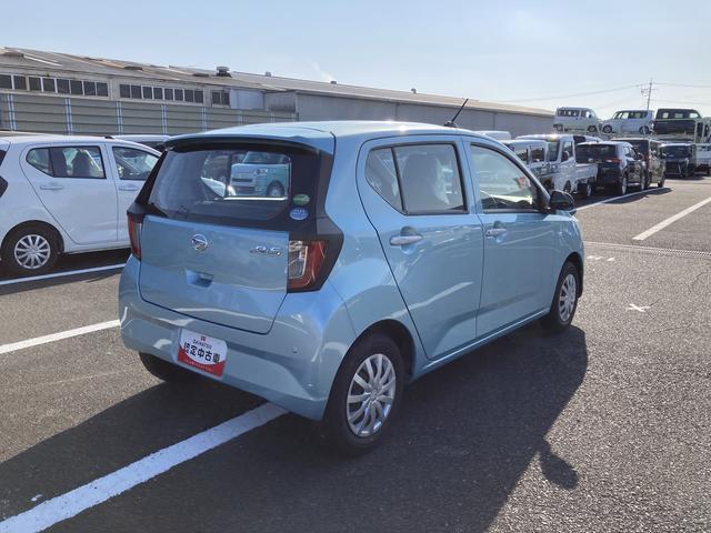 ミライースＬ　ＳＡIII１３インチフルホイールキャップ　マルチリフレクターハロゲンヘッドランプ　可倒式ドアミラー　自発光式デジタルメーターアンバーイルミネーションメーター　マニュアルエアコン（ダイヤル式）　キーレスエントリー（静岡県）の中古車