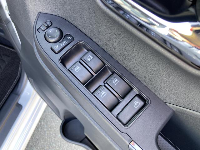 タントカスタムＸ１４インチアルミホイール　大型エアロバンパー　フルＬＥＤヘッドランプ　オート格納式カラードドアミラー　両側パワースライドドア　キーフリーシステム　プッシュボタンスタート（静岡県）の中古車