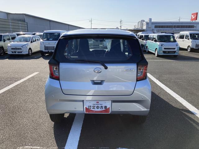 ミライースＬ　ＳＡIII１３インチフルホイールキャップ　マルチリフレクターハロゲンヘッドランプ　可倒式ドアミラー　自発光式デジタルメーターアンバーイルミネーションメーター　マニュアルエアコン（ダイヤル式）　キーレスエントリー（静岡県）の中古車