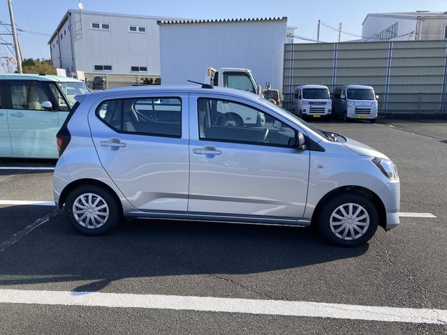 ミライースＬ　ＳＡIII１３インチフルホイールキャップ　マルチリフレクターハロゲンヘッドランプ　可倒式ドアミラー　自発光式デジタルメーターアンバーイルミネーションメーター　マニュアルエアコン（ダイヤル式）　キーレスエントリー（静岡県）の中古車