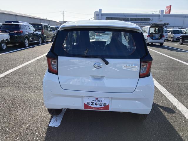 ミライースＬ　ＳＡIII１３インチフルホイールキャップ　マルチリフレクターハロゲンヘッドランプ　可倒式ドアミラー　自発光式デジタルメーターアンバーイルミネーションメーター　マニュアルエアコン（ダイヤル式）　キーレスエントリー（静岡県）の中古車