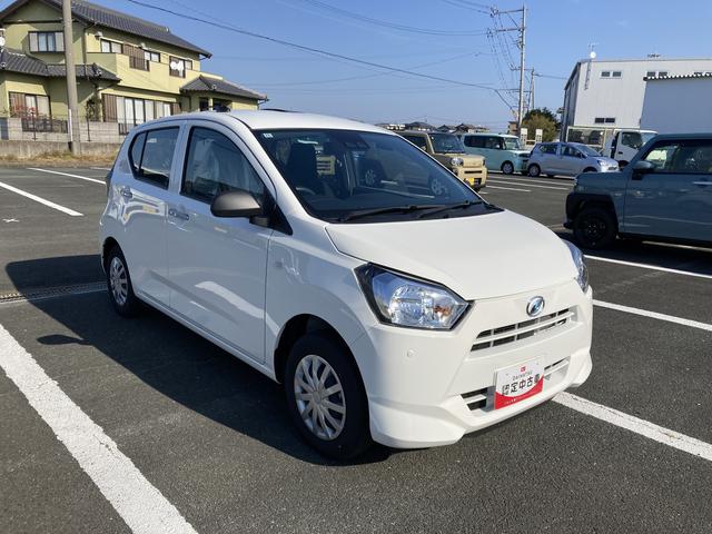 ミライースＬ　ＳＡIII１３インチフルホイールキャップ　マルチリフレクターハロゲンヘッドランプ　可倒式ドアミラー　自発光式デジタルメーターアンバーイルミネーションメーター　マニュアルエアコン（ダイヤル式）　キーレスエントリー（静岡県）の中古車