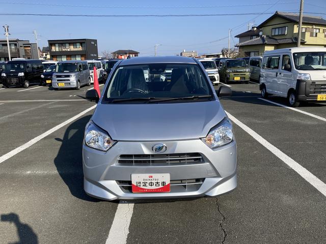 ミライースL SAIII13インチフルホイールキャップ マルチリフレクターハロゲンヘッドランプ 可倒式ドアミラー 自発光式デジタルメーターアンバーイルミネーションメーター マニュアルエアコン(ダイヤル式) キーレスエントリー(静岡県)の中古車