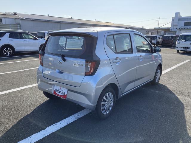 ミライースL SAIII13インチフルホイールキャップ マルチリフレクターハロゲンヘッドランプ 可倒式ドアミラー 自発光式デジタルメーターアンバーイルミネーションメーター マニュアルエアコン(ダイヤル式) キーレスエントリー(静岡県)の中古車