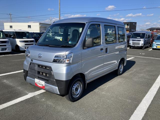 ハイゼットカーゴスペシャルＳＡIII登録遅れ２ＷＤ　４ＡＴ　プリントレザーシート　アッパートレイ　ユースフルナット（３１か所）	マニュアルエアコン　集中ドアロック（静岡県）の中古車