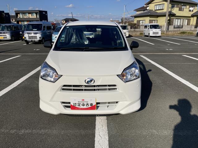 ミライースＬ　ＳＡIII１３インチフルホイールキャップ　マルチリフレクターハロゲンヘッドランプ　可倒式ドアミラー　自発光式デジタルメーターアンバーイルミネーションメーター　マニュアルエアコン（ダイヤル式）　キーレスエントリー（静岡県）の中古車