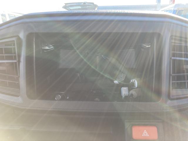 ミライースＬ　ＳＡIII１３インチフルホイールキャップ　マルチリフレクターハロゲンヘッドランプ　可倒式ドアミラー　自発光式デジタルメーターアンバーイルミネーションメーター　マニュアルエアコン（ダイヤル式）　キーレスエントリー（静岡県）の中古車