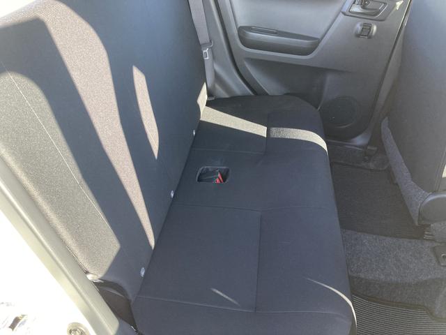 ミライースＬ　ＳＡIII１３インチフルホイールキャップ　マルチリフレクターハロゲンヘッドランプ　可倒式ドアミラー　自発光式デジタルメーターアンバーイルミネーションメーター　マニュアルエアコン（ダイヤル式）　キーレスエントリー（静岡県）の中古車